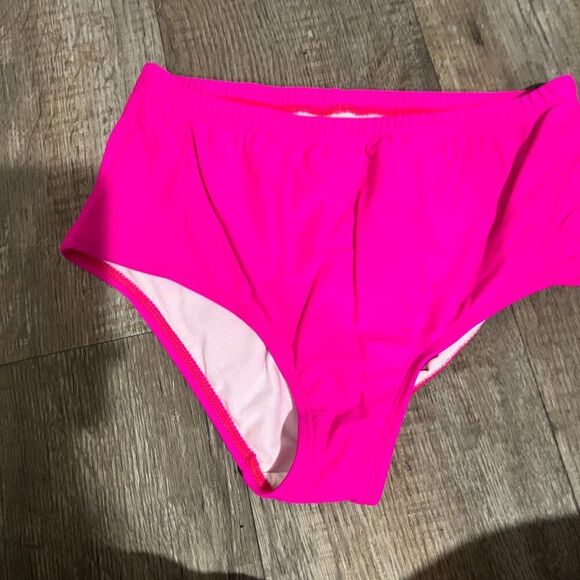 Dippin Daisys pink swim bottom 12 - Picture 3 of 8